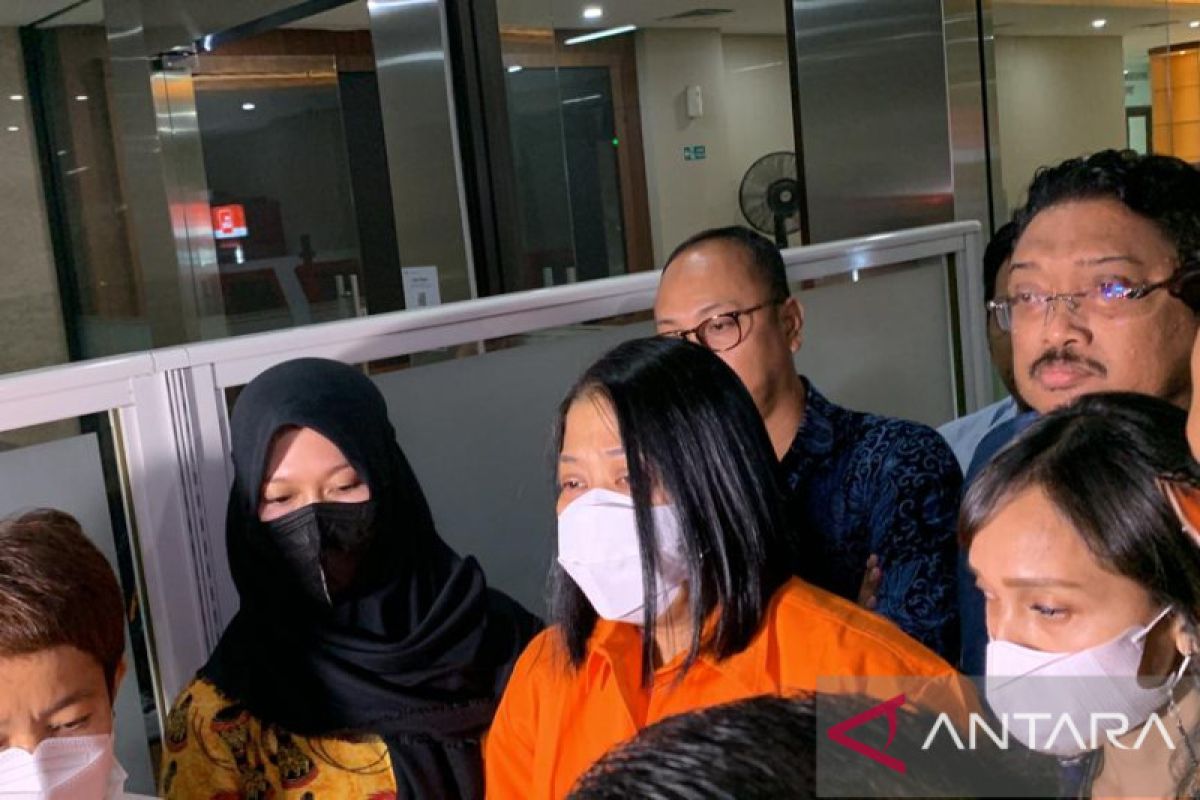 AKhirnya Polri tahan Putri Candrawathi