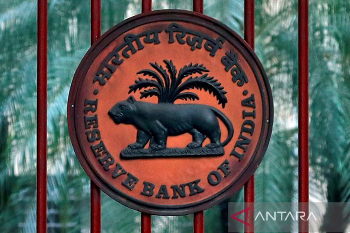 Bank sentral India naikkan suku bunga untuk jinakkan inflasi tinggi