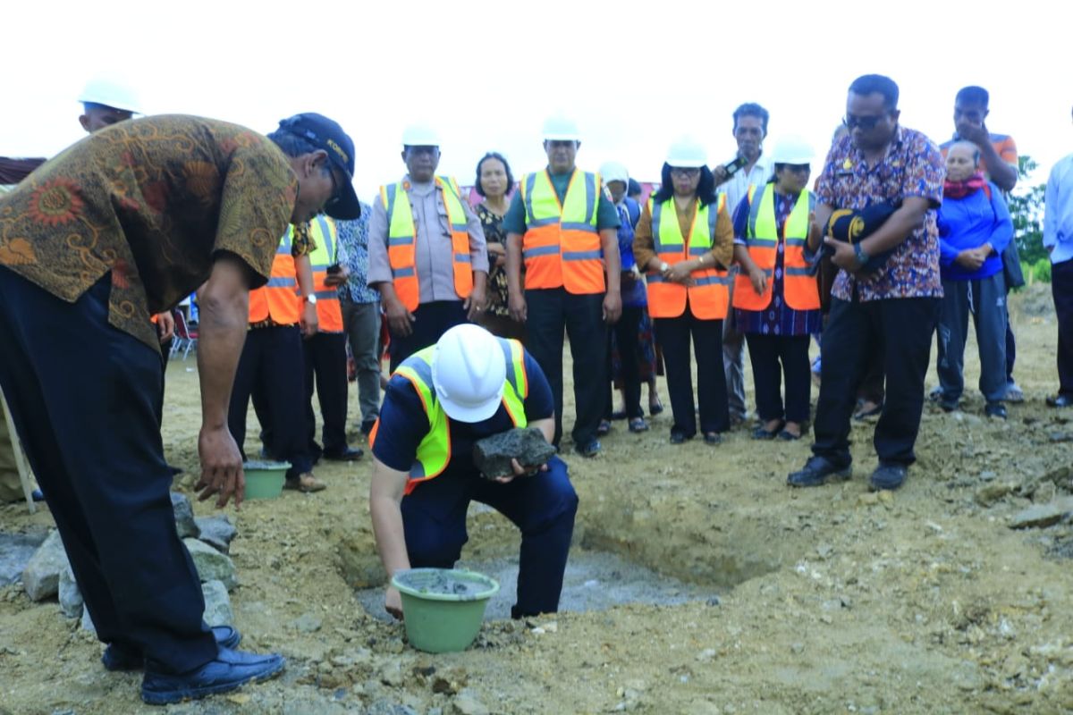 Pemkab Samosir revitalisasi pasar  tradisional di Onan Runggu