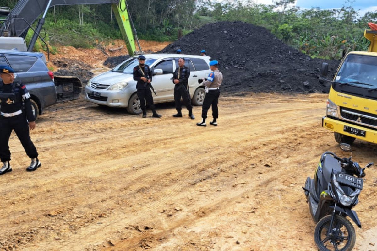 Polisi gerebek tambang batu bara ilegal di Sepaku