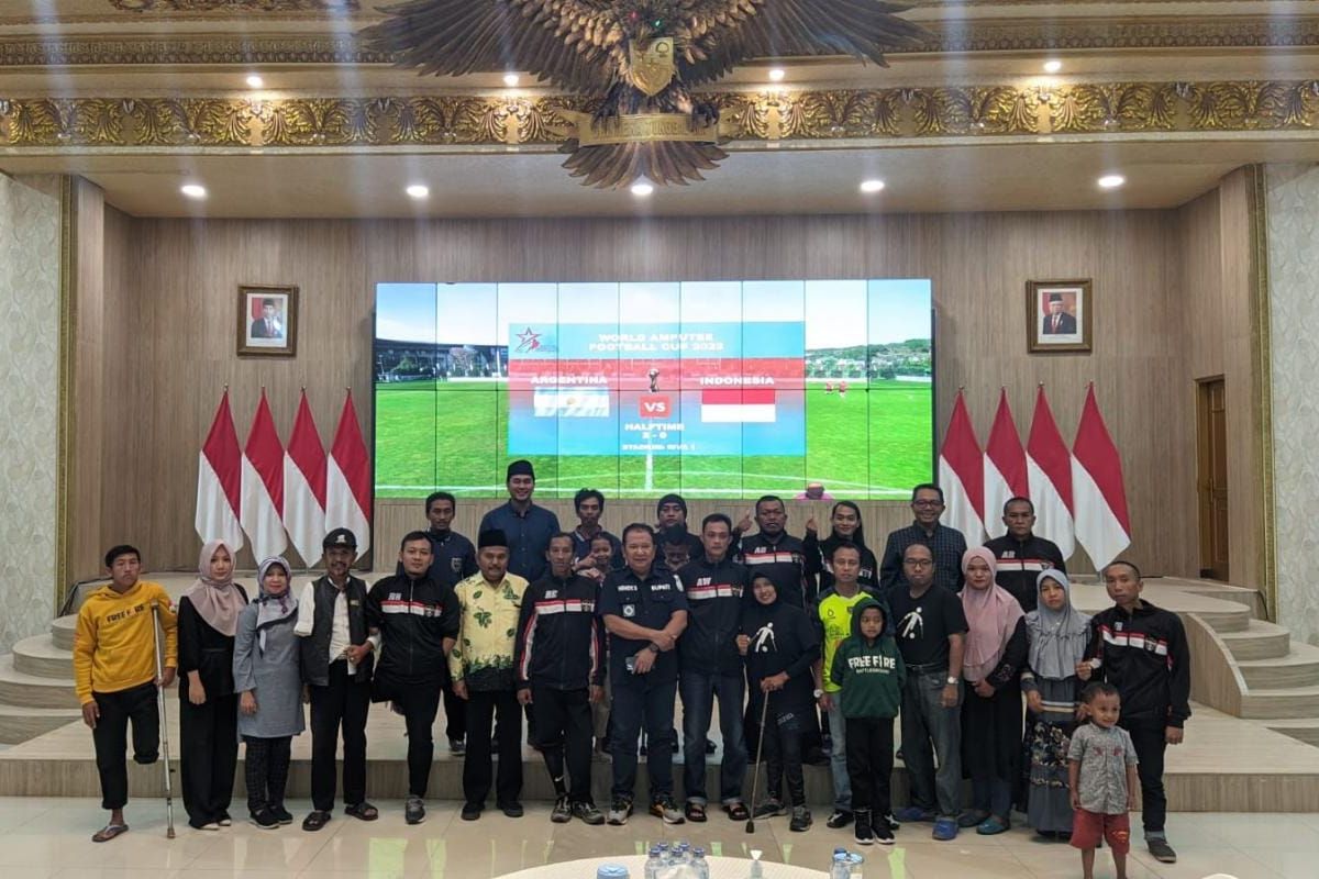 Lanjutan PPKM Jawa-Bali dan ketentuan nobar Piala Dunia 2022