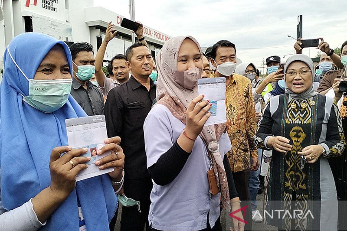 Pengamat: Bantuan subsidi upah bantu pertahankan daya beli pekerja