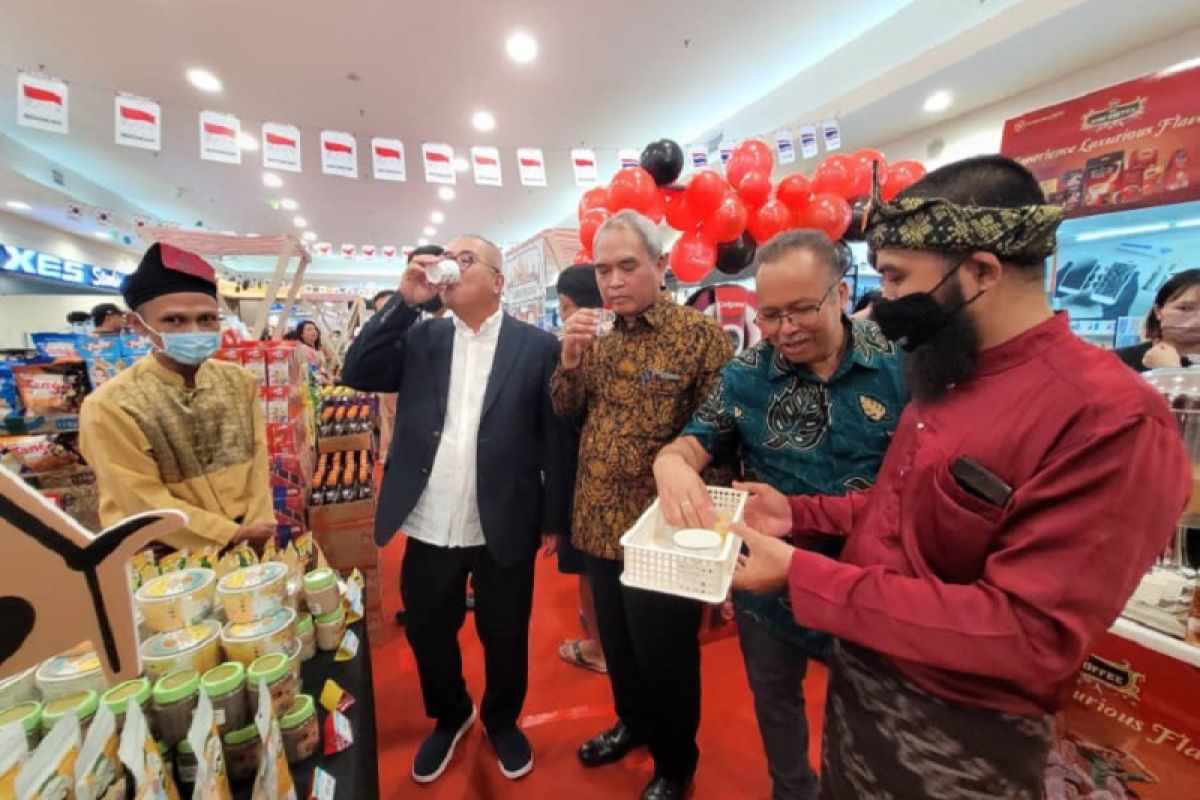 Wali Kota Miri mengakui menyukai produk kopi asal Sambas