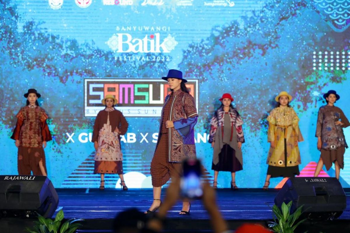 Kembangkan industri batik lewat Banyuwangi Batik Festival