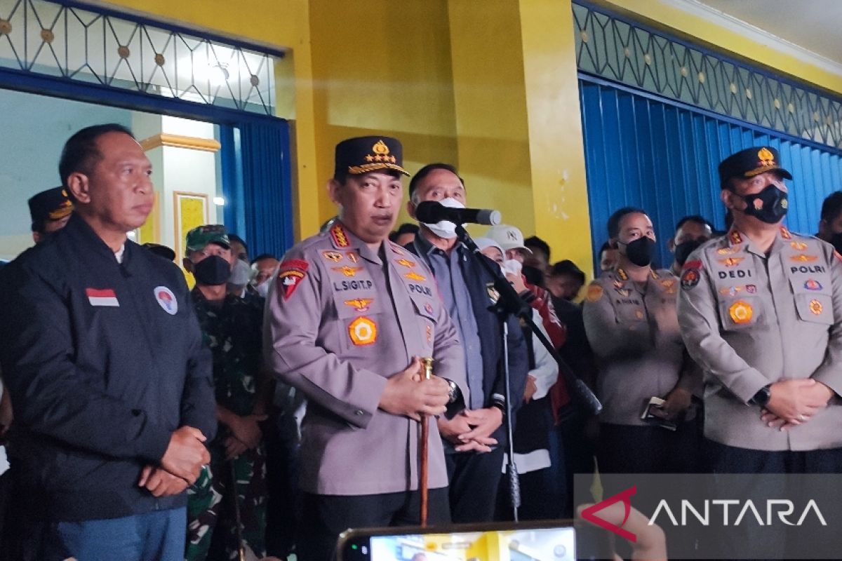 Rombongan Menpora-Kapolri jenguk korban di RSUD Kanjuruhan