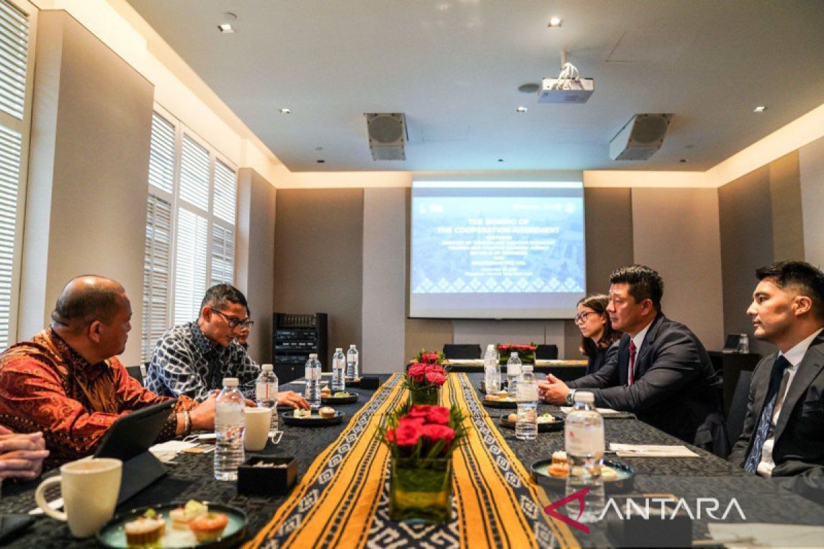 Menparekraf ajak investor Singapura investasi sektor pariwisata