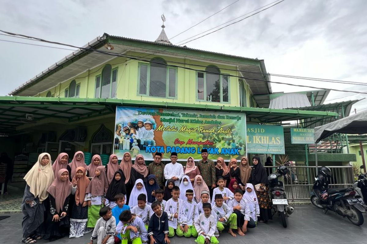 Masjid Nurul Ikhlas Andalas kini berstatus ramah anak