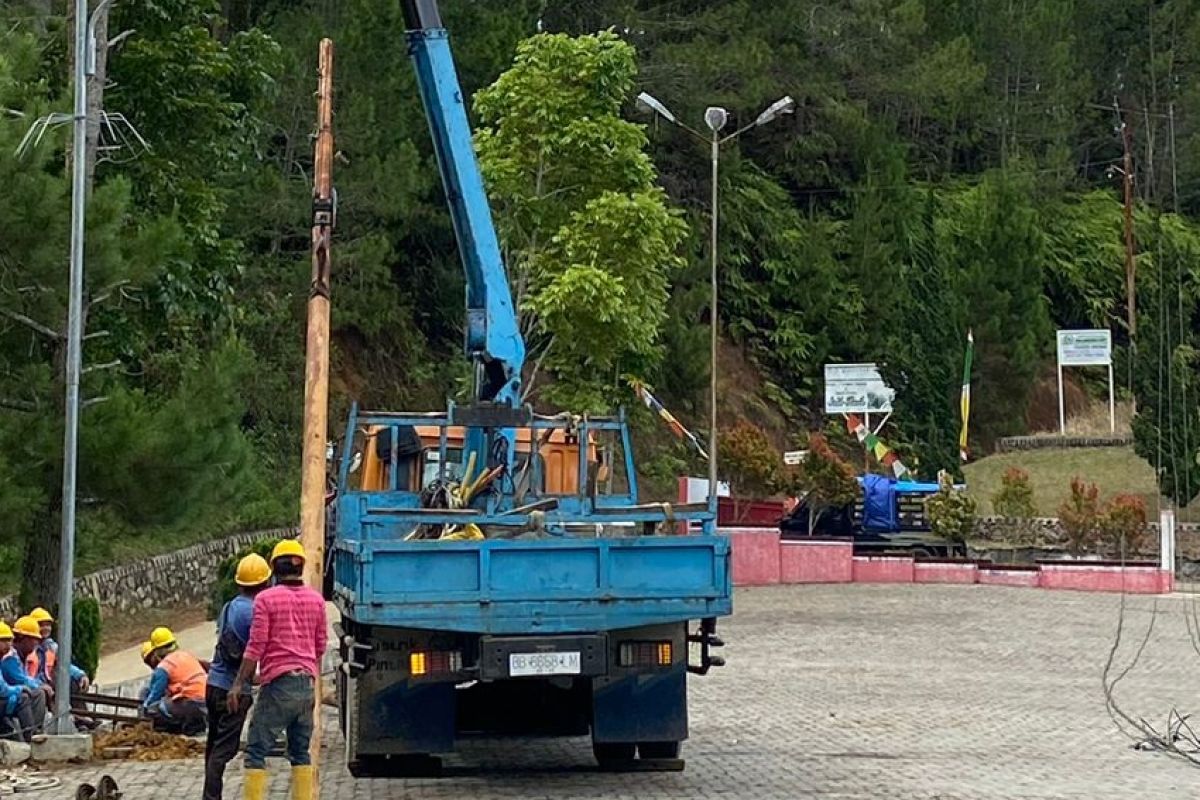 PLN pulihkan listrik di Tapanuli Utara setelah  gempa