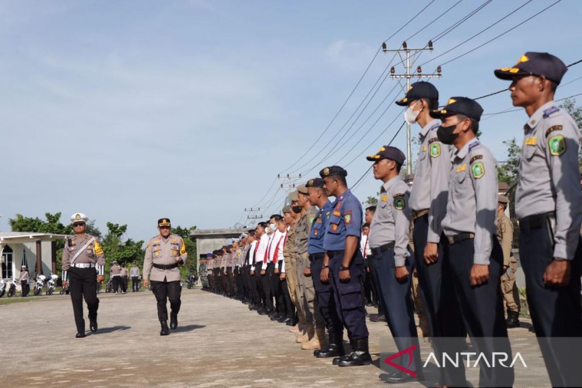 Polisi yang tak lengkapi surat kendaraan harus ditindak