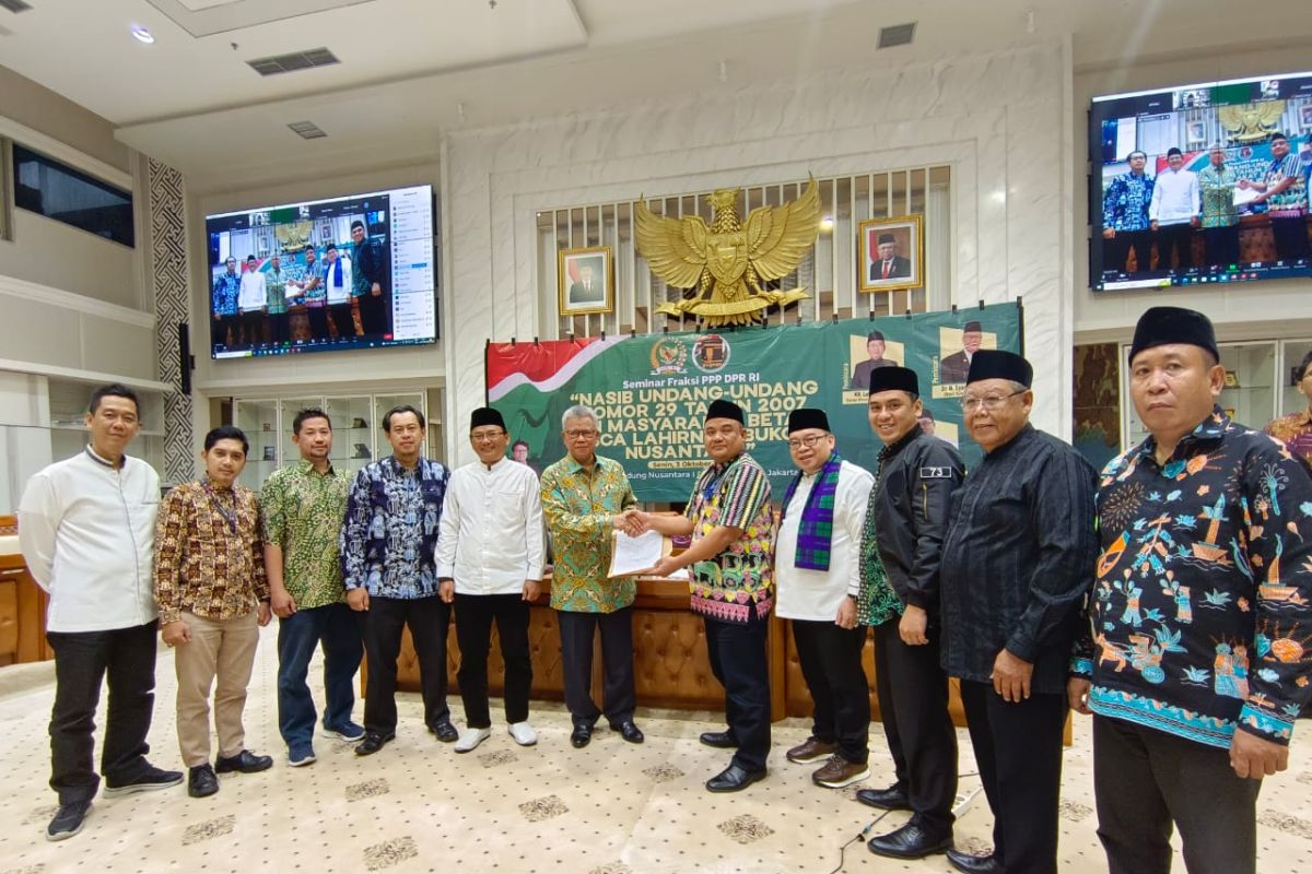 LKB serahkan aspirasi pendirian lembaga masyarakat adat Betawi ke DPR