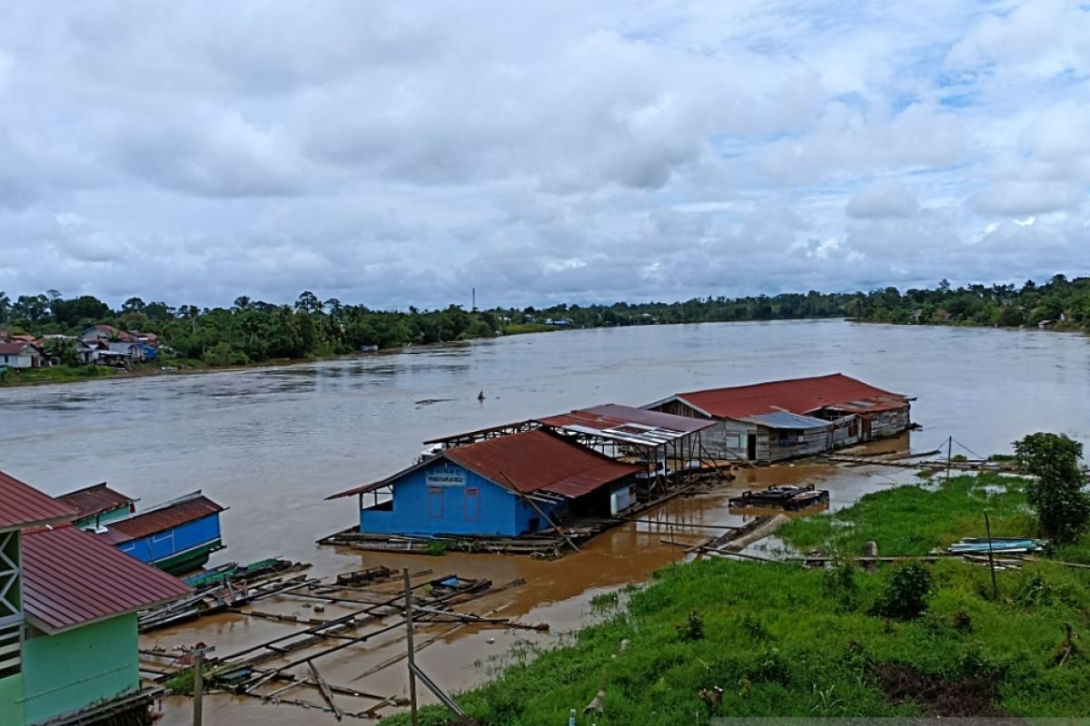 Masyarakat Kapuas Hulu diimbau waspada banjir