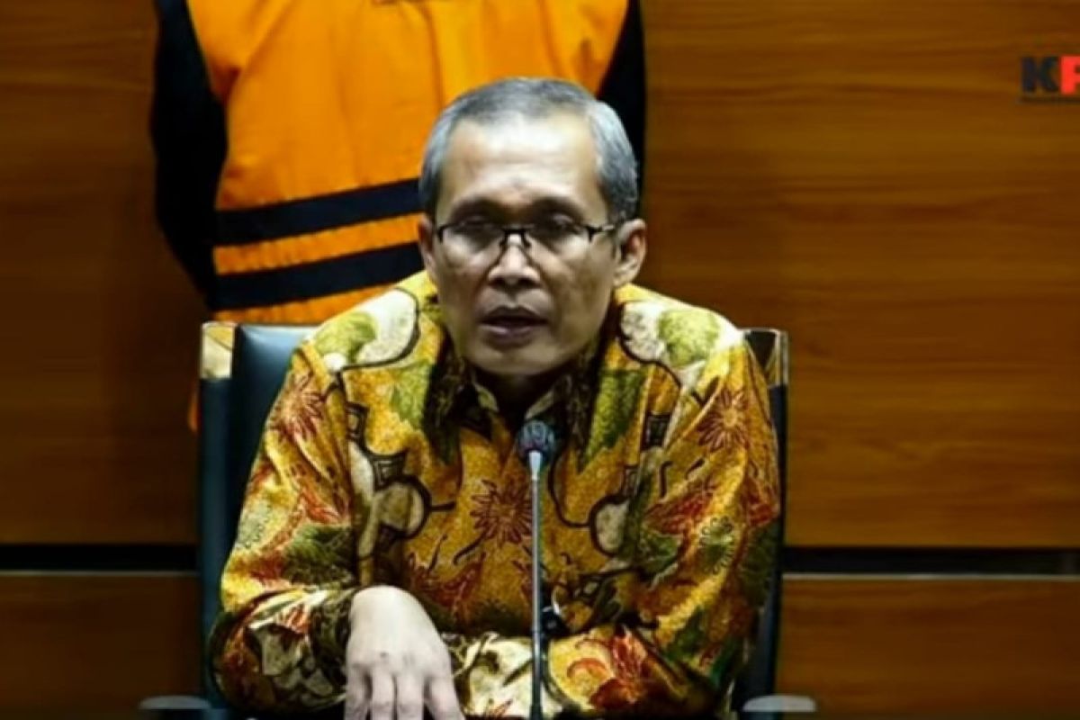 KPK Tahan Tersangka Pemberi Kasus Suap Pengurusan Perkara Di MA ...