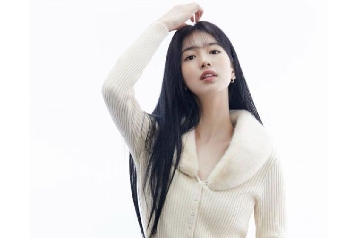 Bae Suzy akan kembali dengan single buatan sendiri berjudul Cape