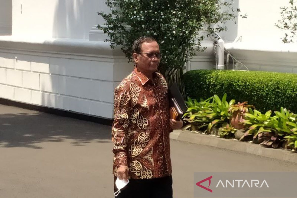 Presiden Jokowi minta TGIPF Tragedi Kanjuruhan tuntaskan tugas dalam sebulan