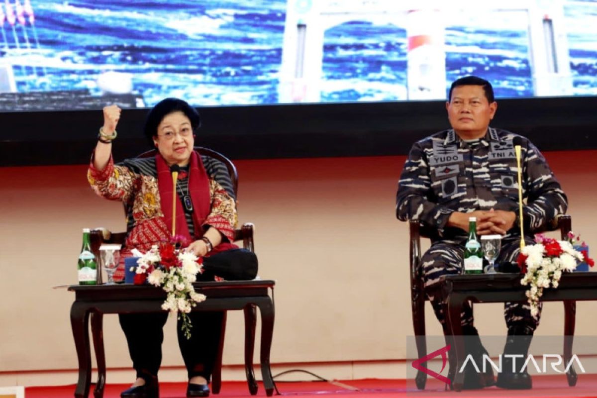 Megawati beri kuliah umum perwira TNI AL di Seskoal