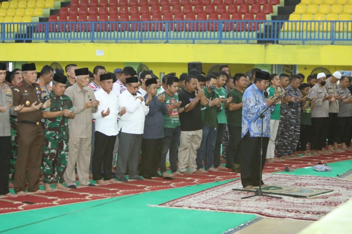 Forkopimda Sumut shalat gaib-doa untuk korban tragedi Kanjuruhan