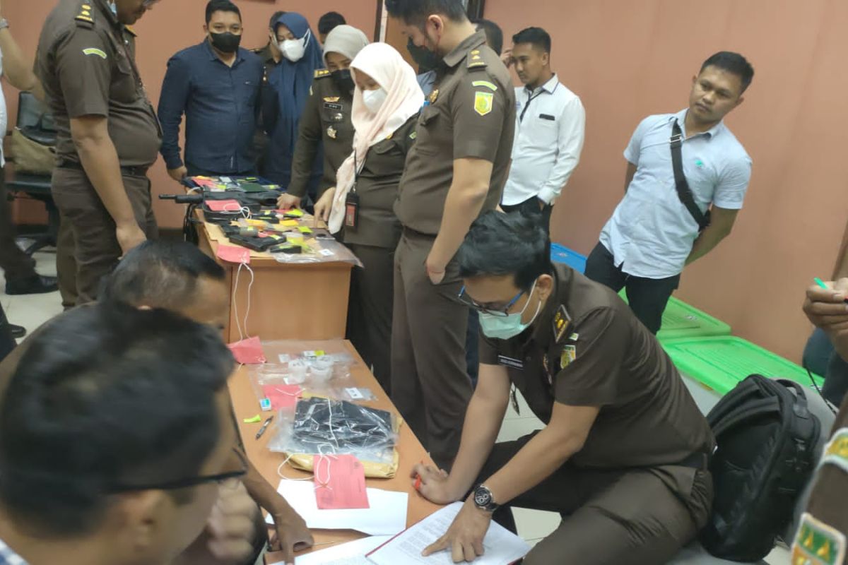 Polisi tembak polisi, Penyidik dan JPU cek barang bukti kasus Ferdy Sambo dkk