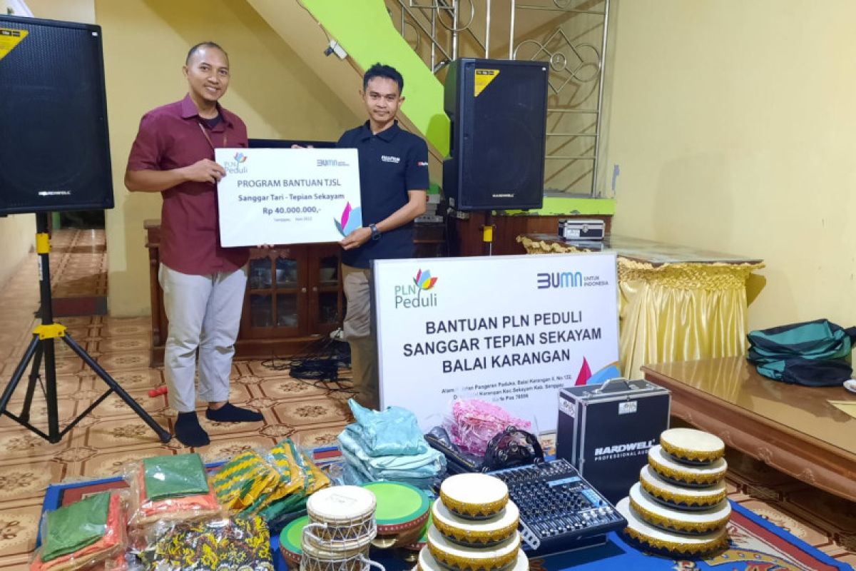 Program TJSL PLN Peduli salurkan bantuan dukung pelestarian budaya