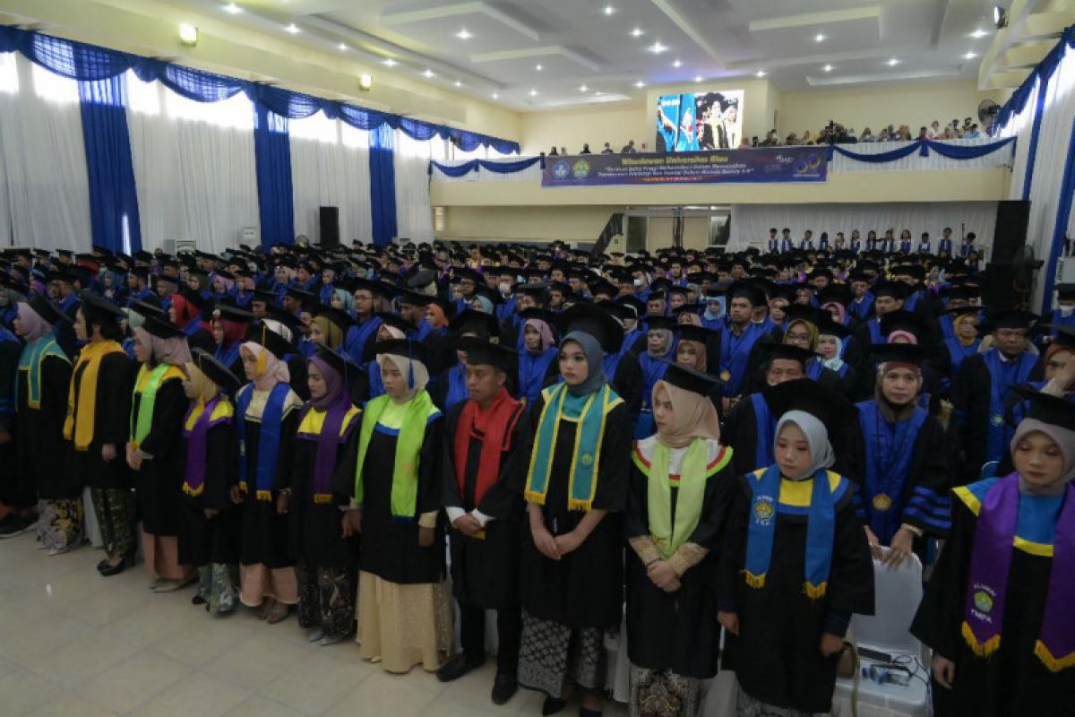 Rektor: Wisudawan Universitas Riau harus jadi kontributor peradaban bangsa