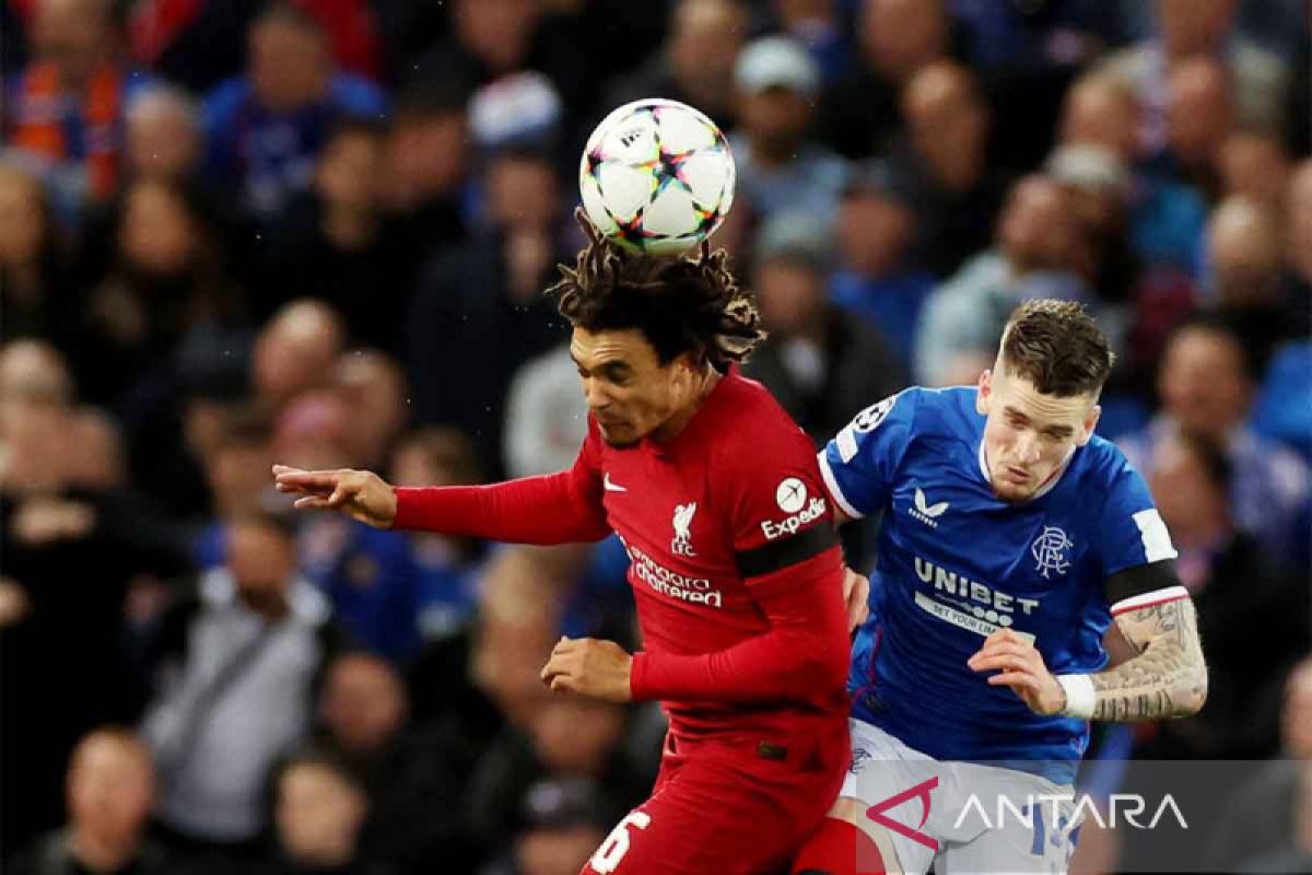 Liverpool harus tampil konsisten agar saingi Manchester City