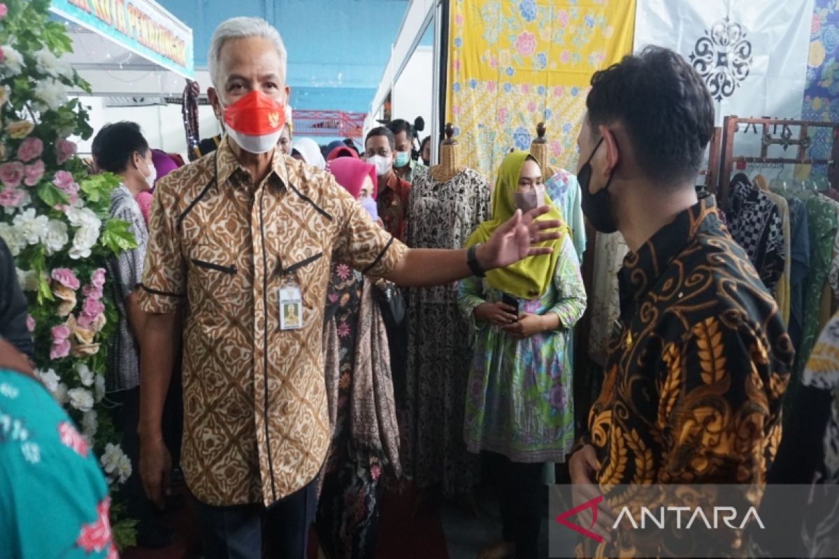 Ganjar dukung Kota Pekalongan jadi pusat batik dunia