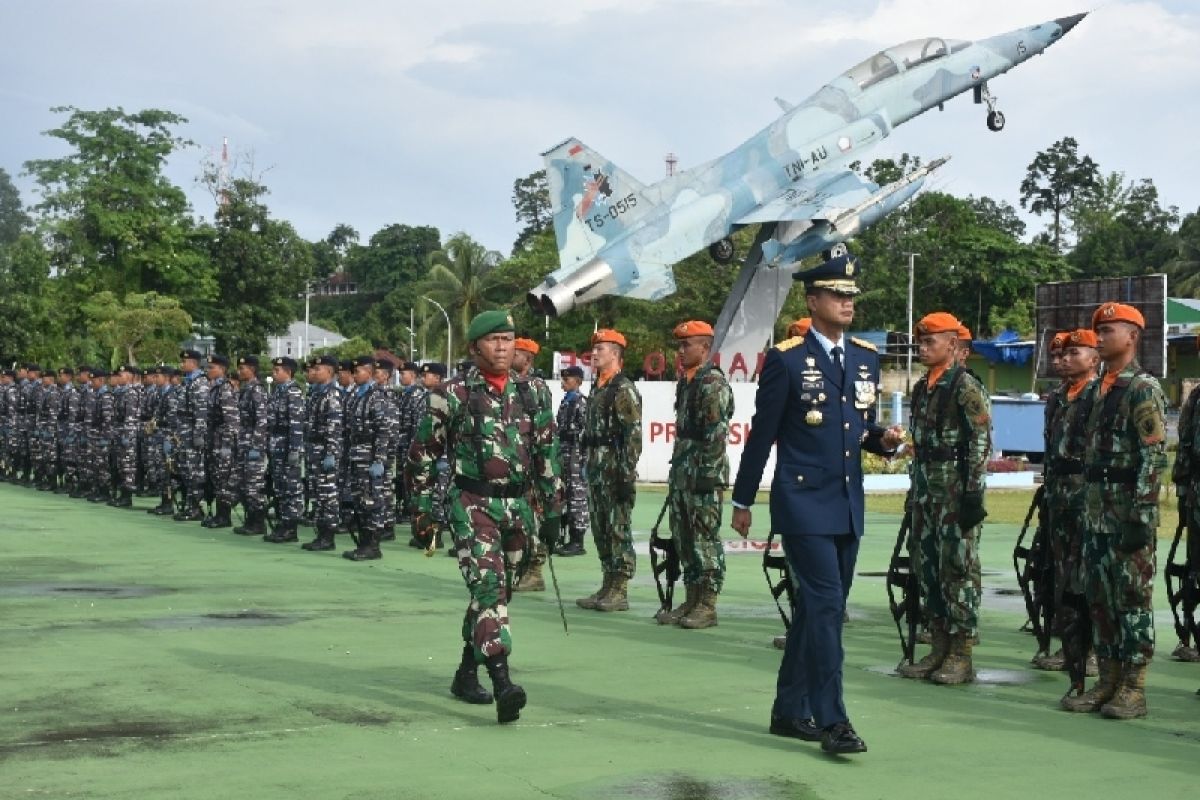 Tingkat kepercayaan masyarakat terhadap TNI paling tinggi