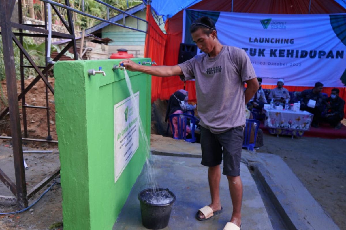 Berkat sumur bor Dompet Dhuafa Sultra, warga Desa Puuwatu bisa nikmati air bersih