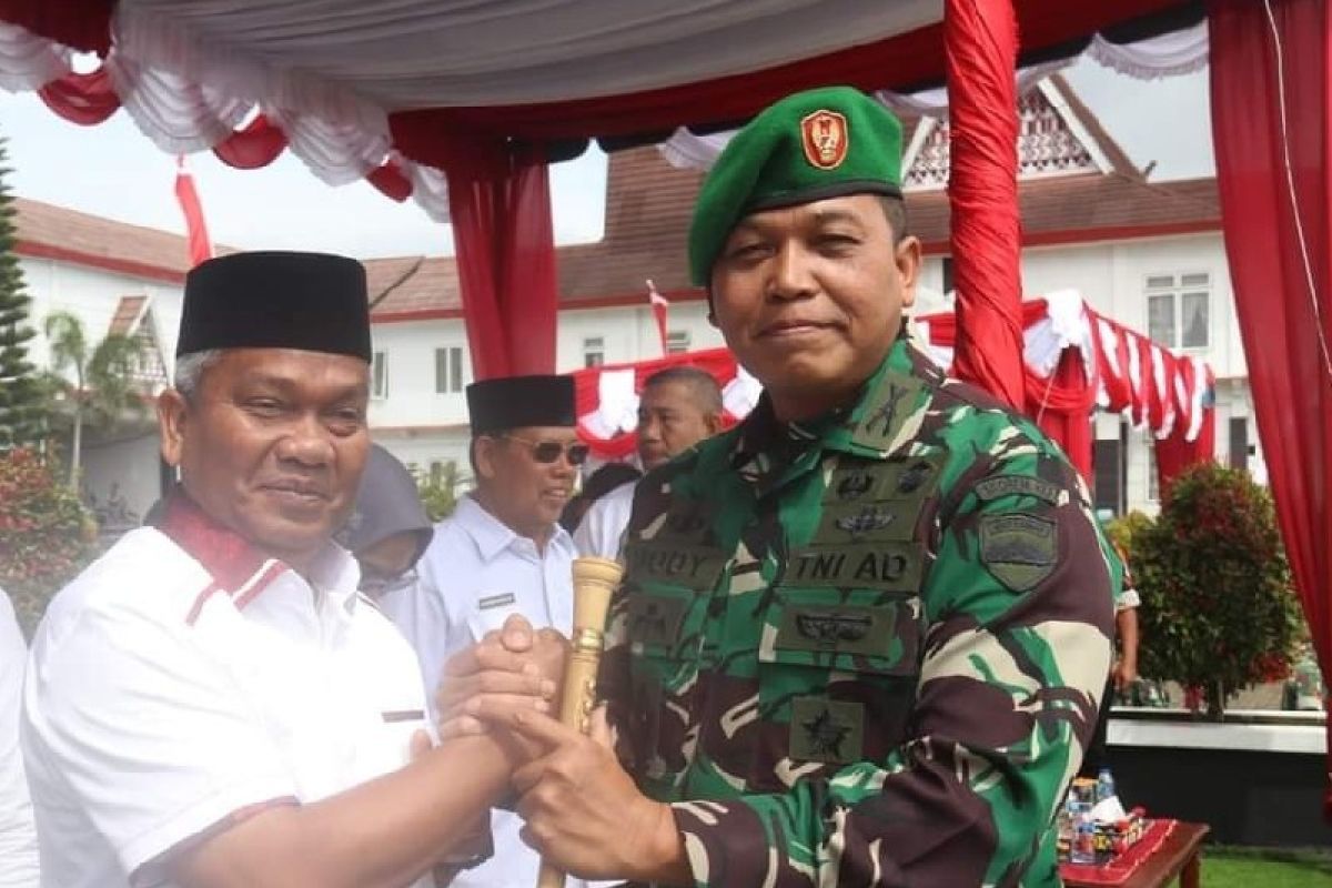 AZP : TNI kita, TNI kebangaan kita