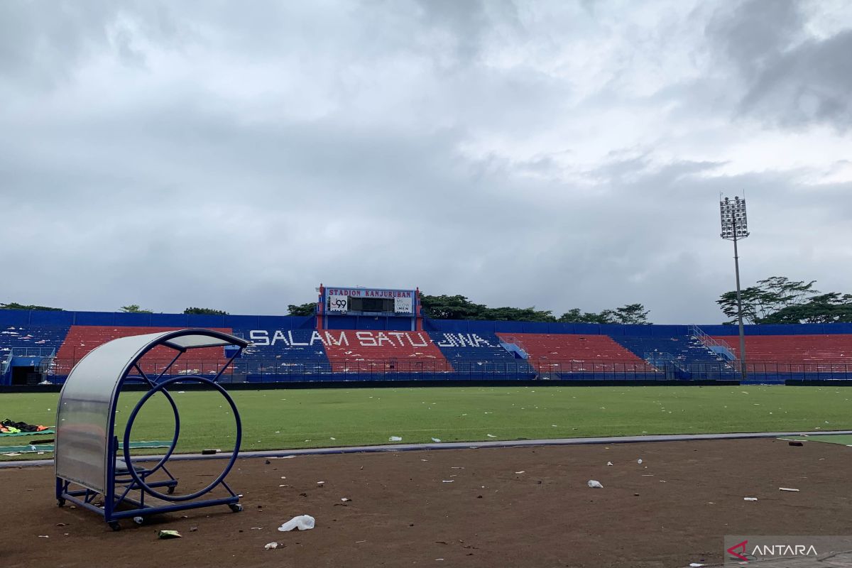 PUPR benahi Stadion Kanjuruhan tingkatkan keselamatan suporter