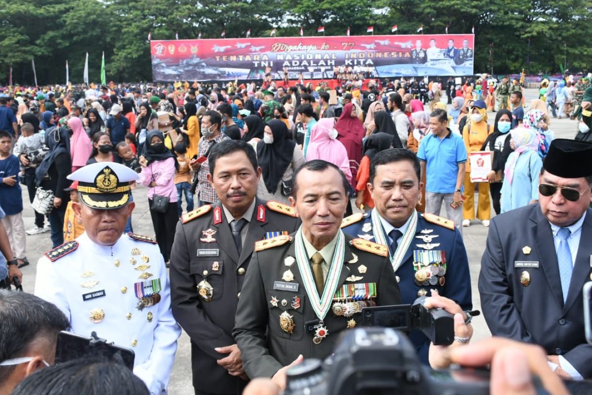 Pangdam Hasanuddin minta prajurit jaga kekompakan dan senergitas