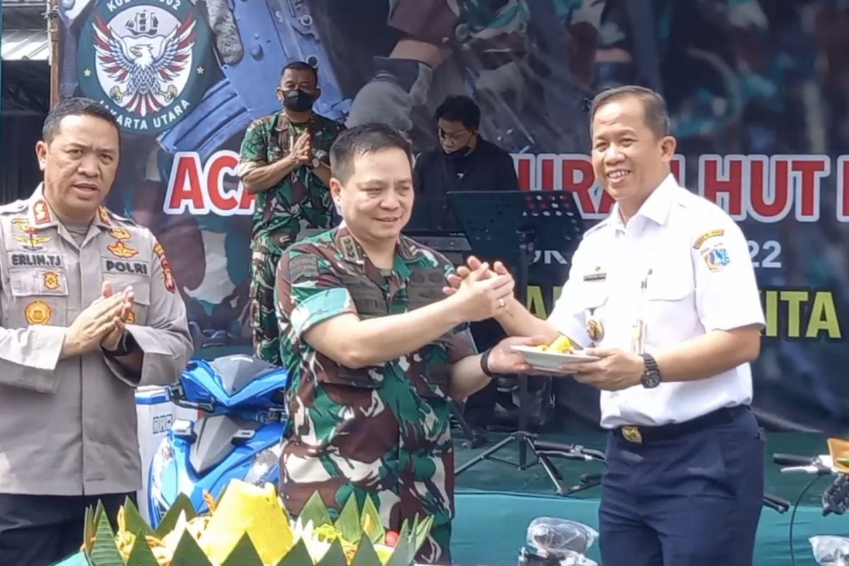 Wali kota berkolaborasi dengan TNI untuk sukseskan program pemerintah