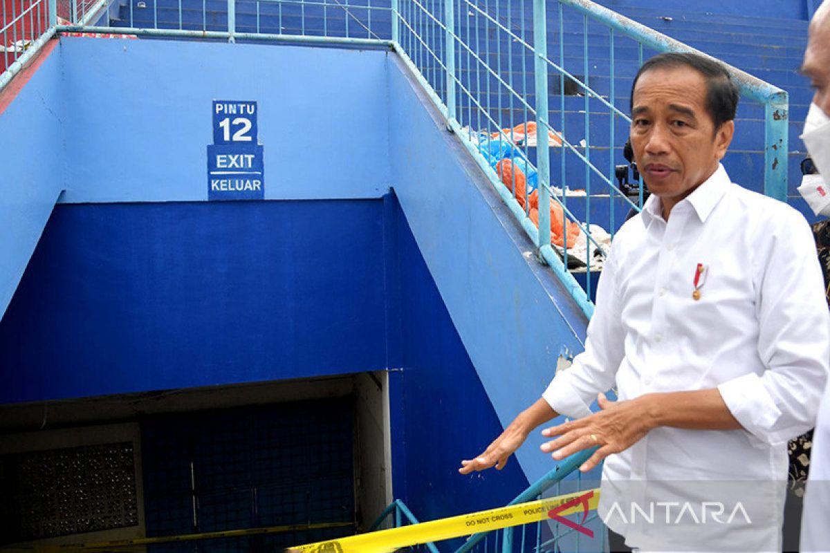 Presiden perintahkan audit seluruh stadion bola di Indonesia