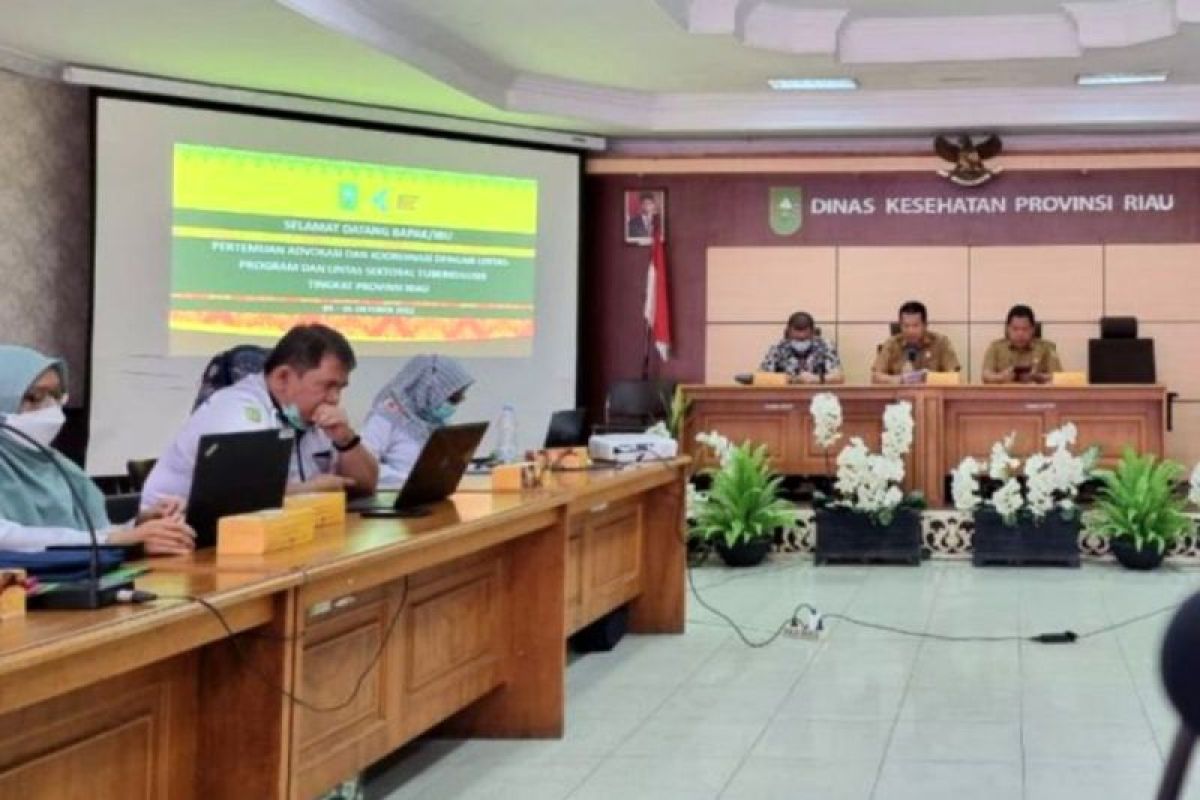 Pemrov Riau tingkatkan  kerja sama lintas sektoral tangani TBC