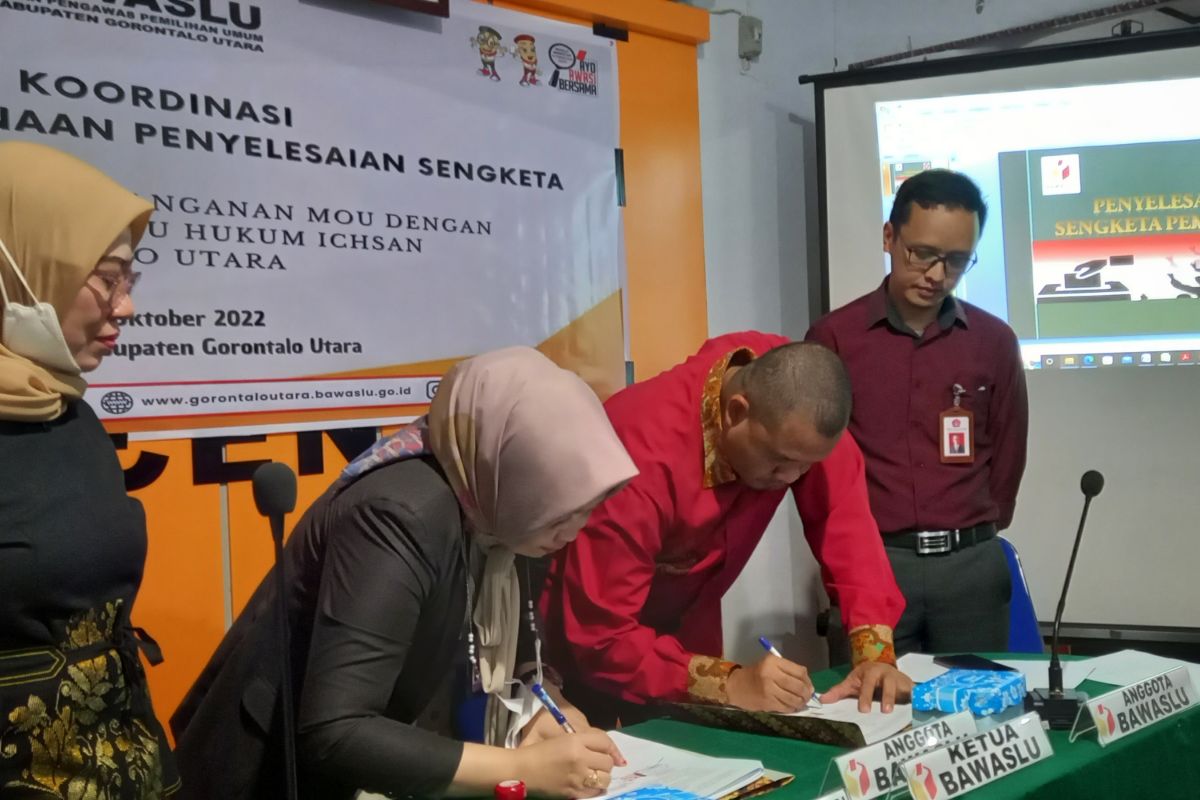 Bawaslu Gorontalo Utara dan STIH jalin kerja sama pendidikan pemilu