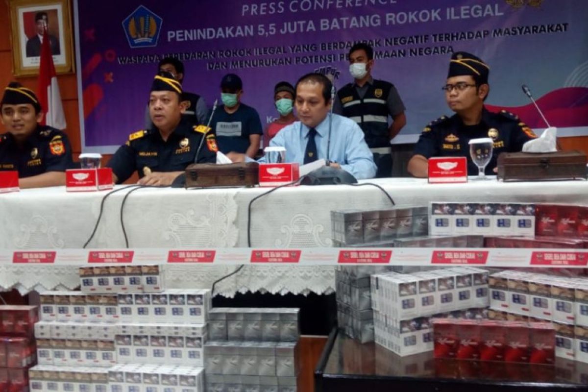 Polda Riau tetapkan oknum pegawai BC jadi tersangka penembakan Haji Permata