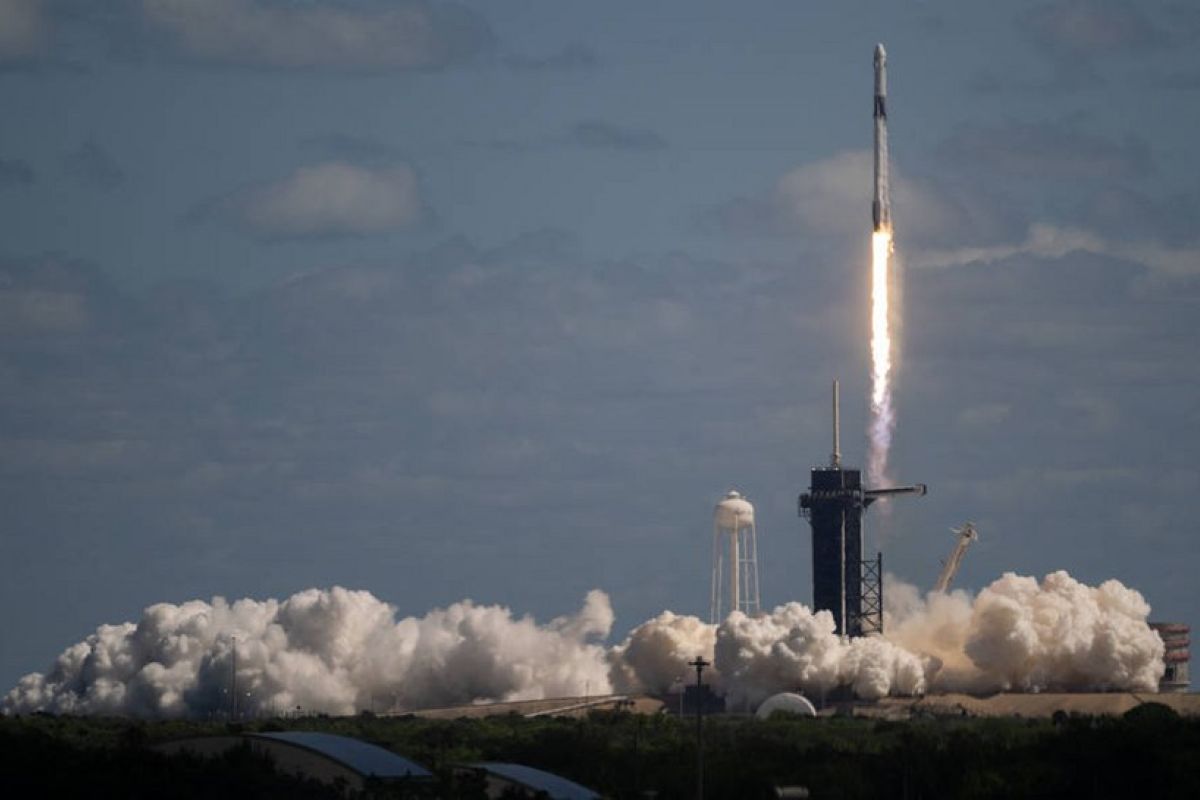 NASA dan SpaceX luncurkan misi berawak ke ISS