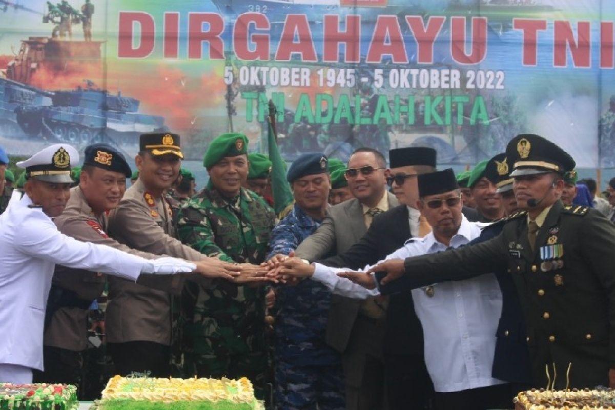 Kapolres Palas ucapkan selamat HUT ke-77 TNI