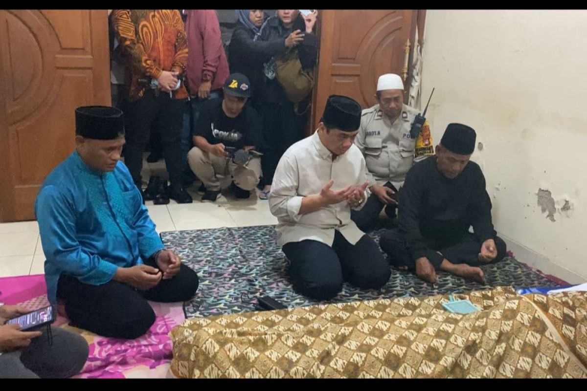 Orang tua diimbau sampaikan kewaspadaan pada anak saat musim hujan