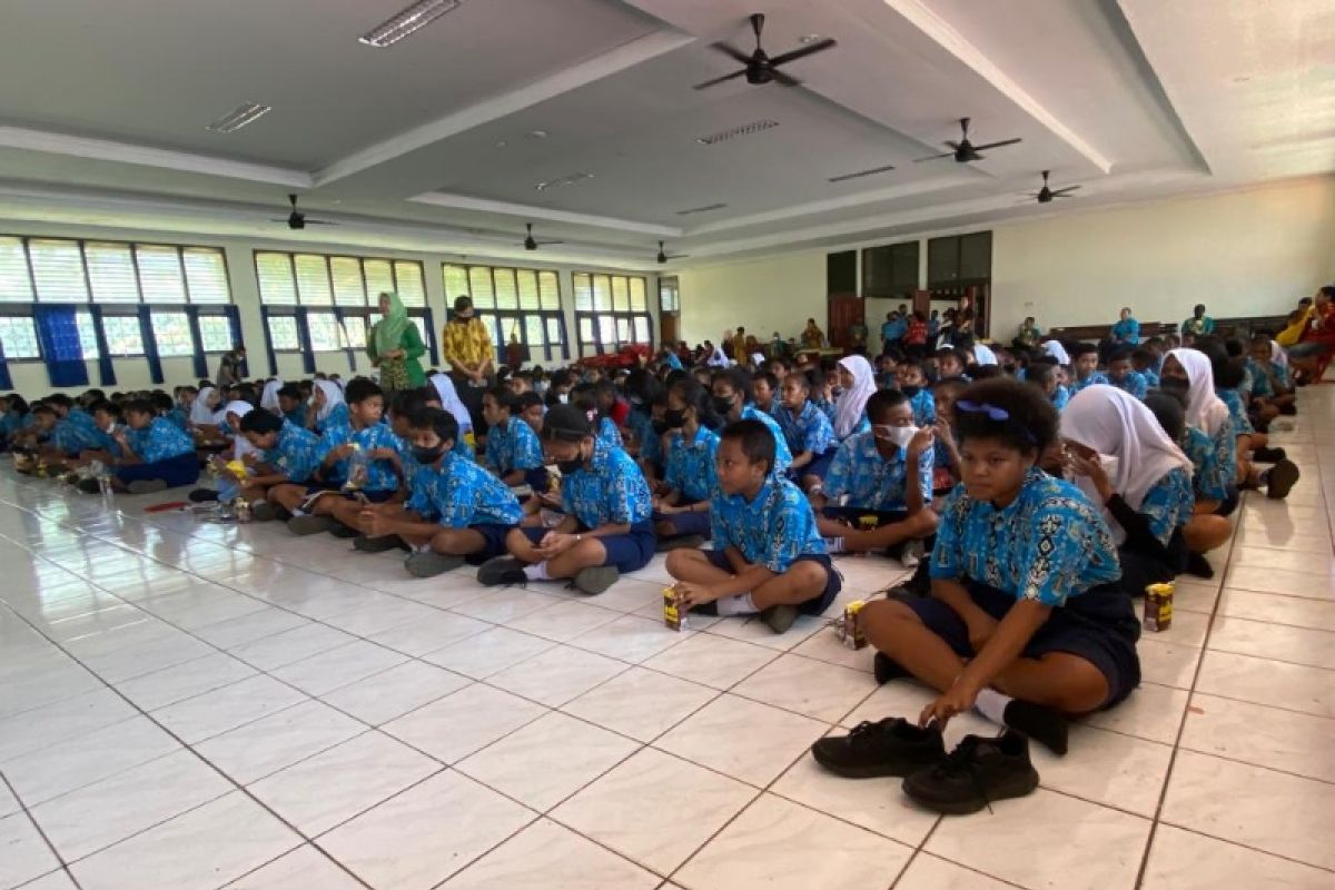 Dinas Kominfo Papua ajak pelajar bijak bermedia sosial