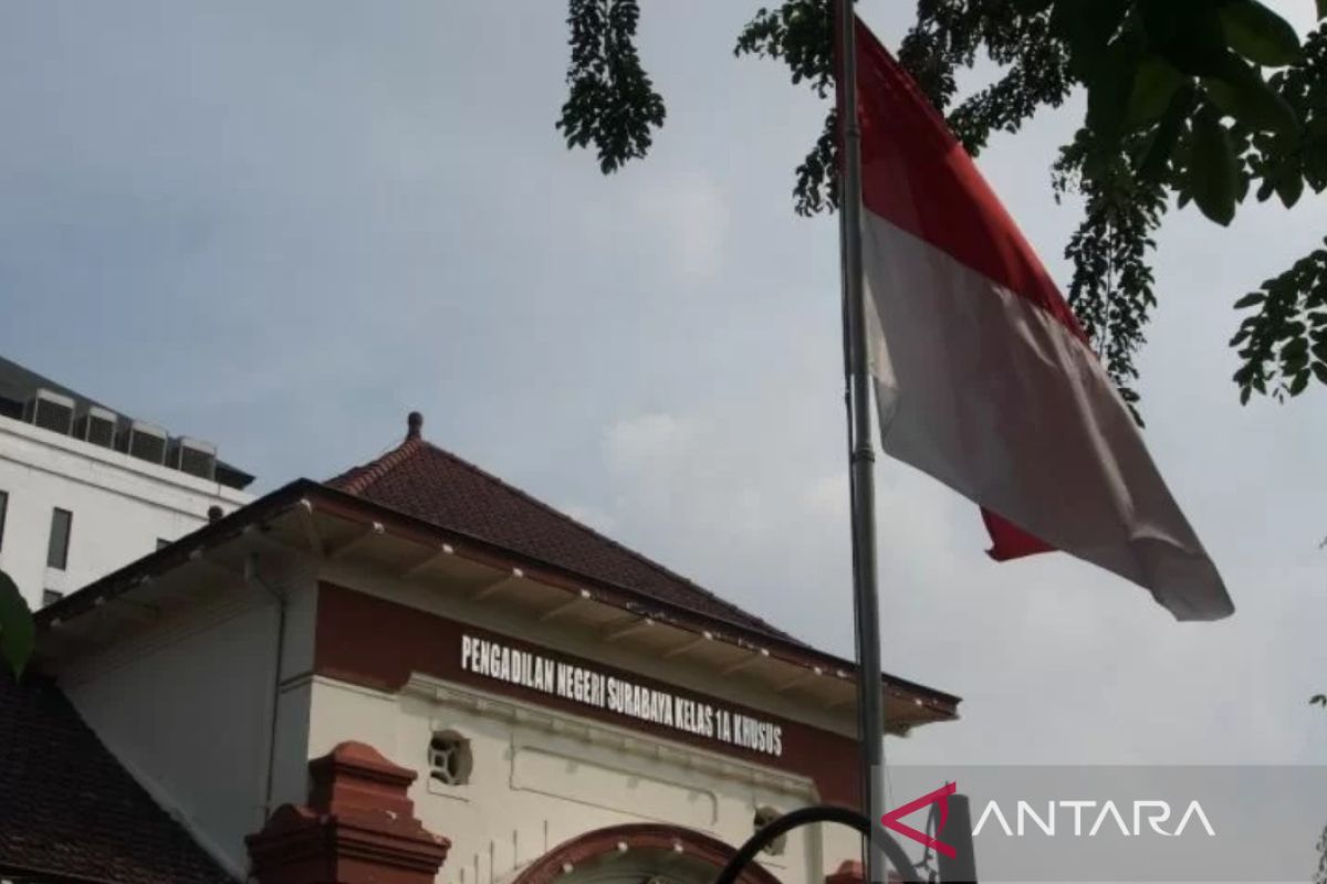 PN Surabaya kaji izin penyitaan tongkang terkait kasus BBM