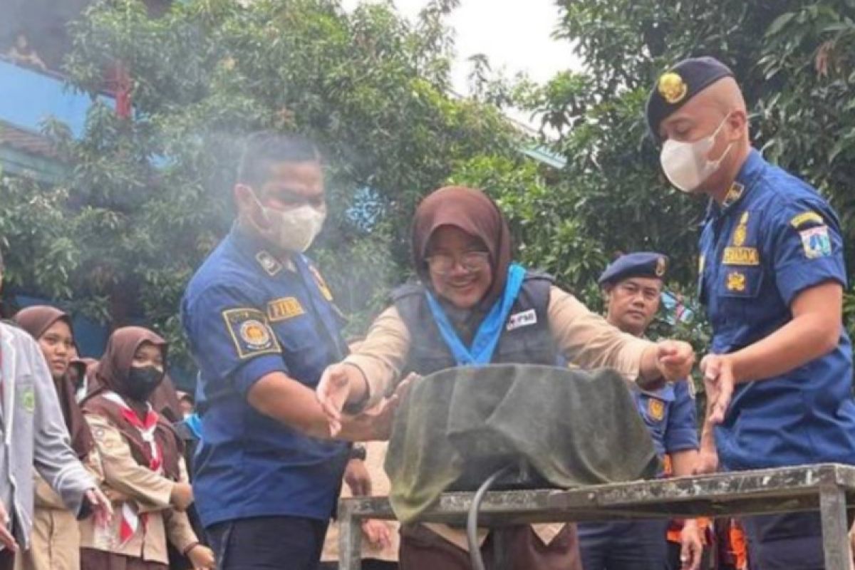 BPBD DKI ajak siswa madrasah Jakarta praktik "Sekolah Aman Bencana"