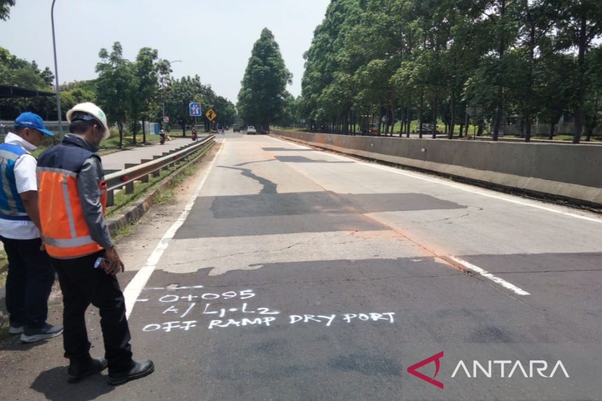 Jasa Marga perbaiki jalan-jembatan Tol Jakarta-Cikampek