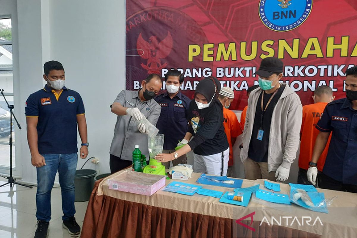 BNN Jambi musnahkan 1.001 butir ekstasi milik jaringan antar provinsi