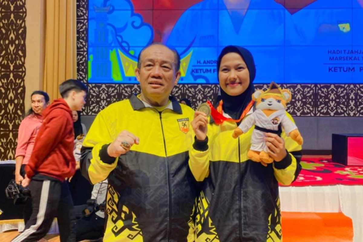 Karateka Lampung raih dua emas Kejurnas FORKI di Padang