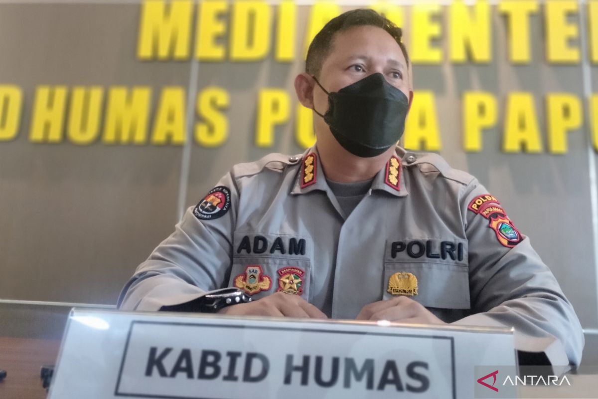 Polda Papua Barat pecat dua oknum anggota yang lecehkan HUT Ke-77 TNI