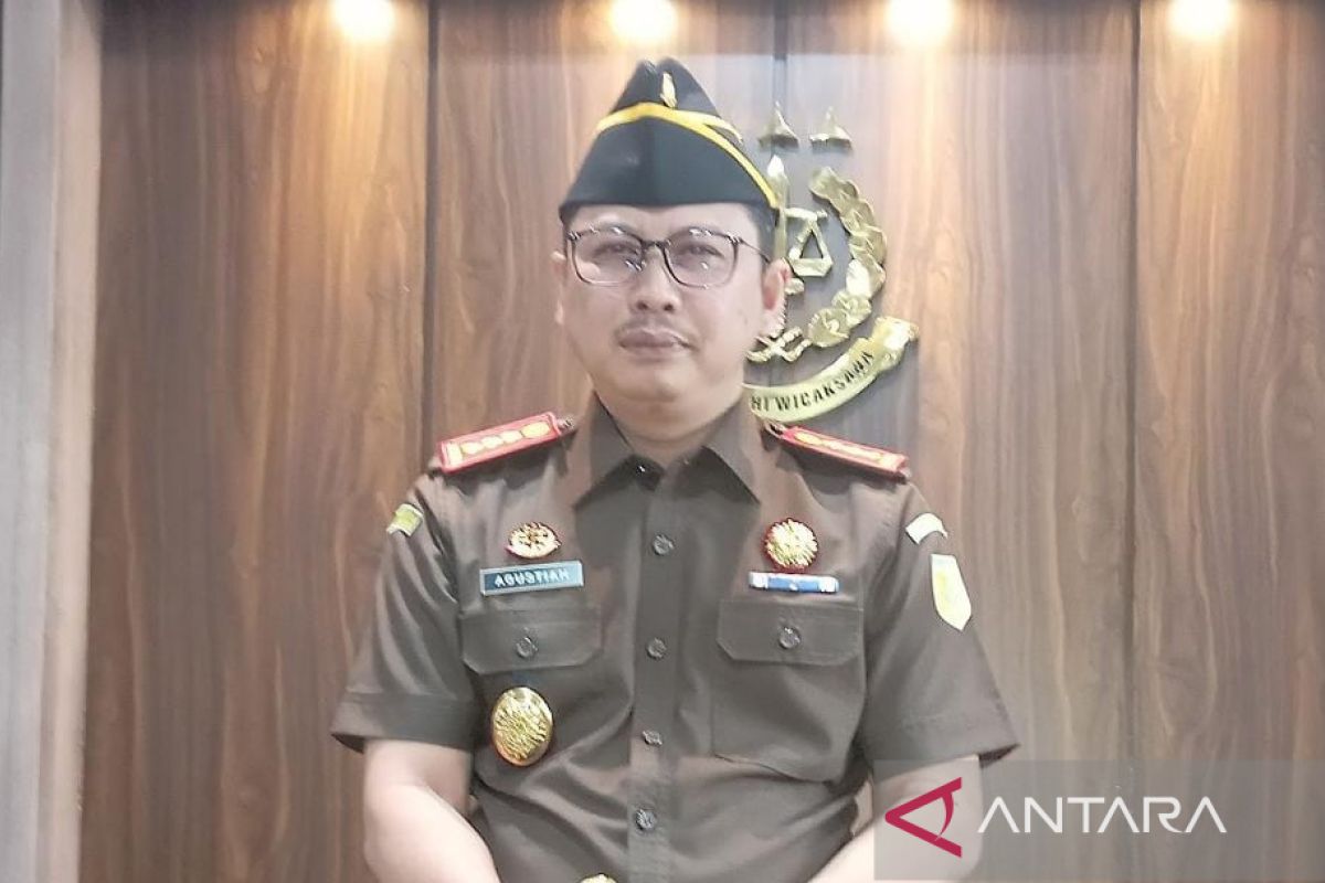 Kejari Bogor kesulitan menangkap tersangka kasus korupsi dana bantuan bencana