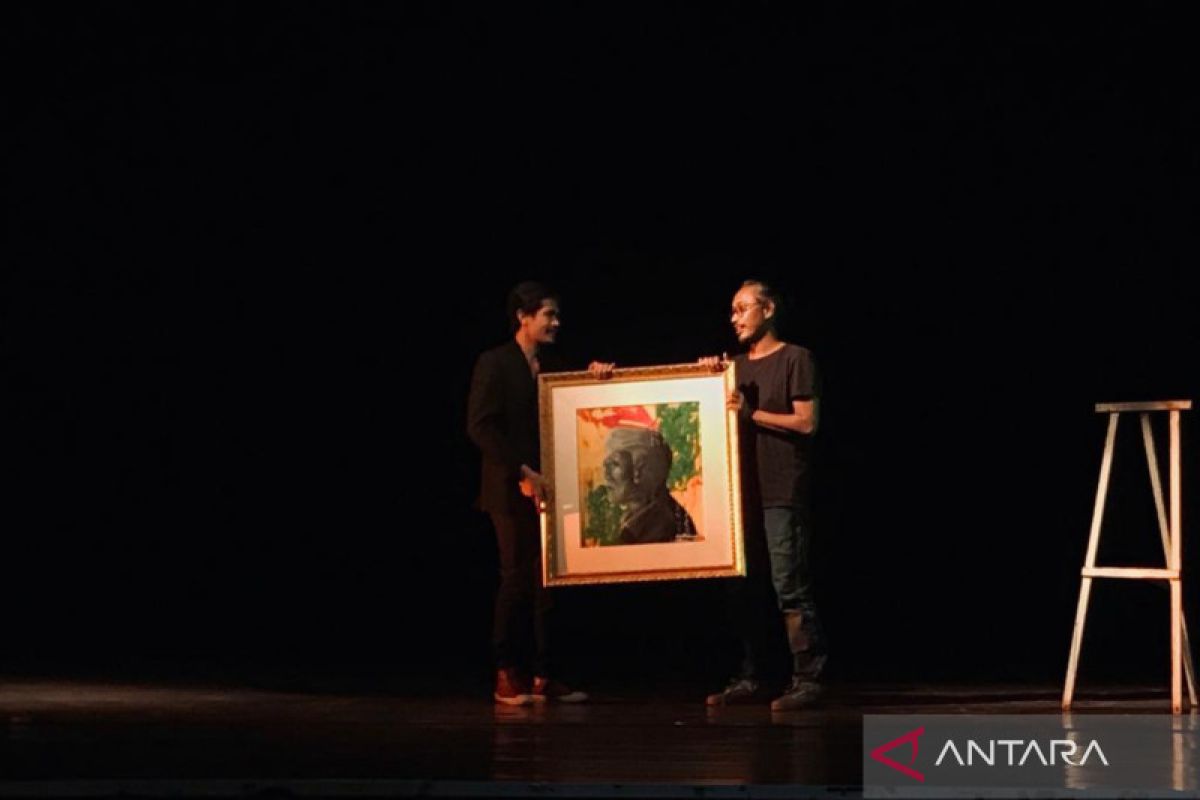 ONSTAGE 22 berikan penghargaan kepada tujuh komunitas teater Lombok