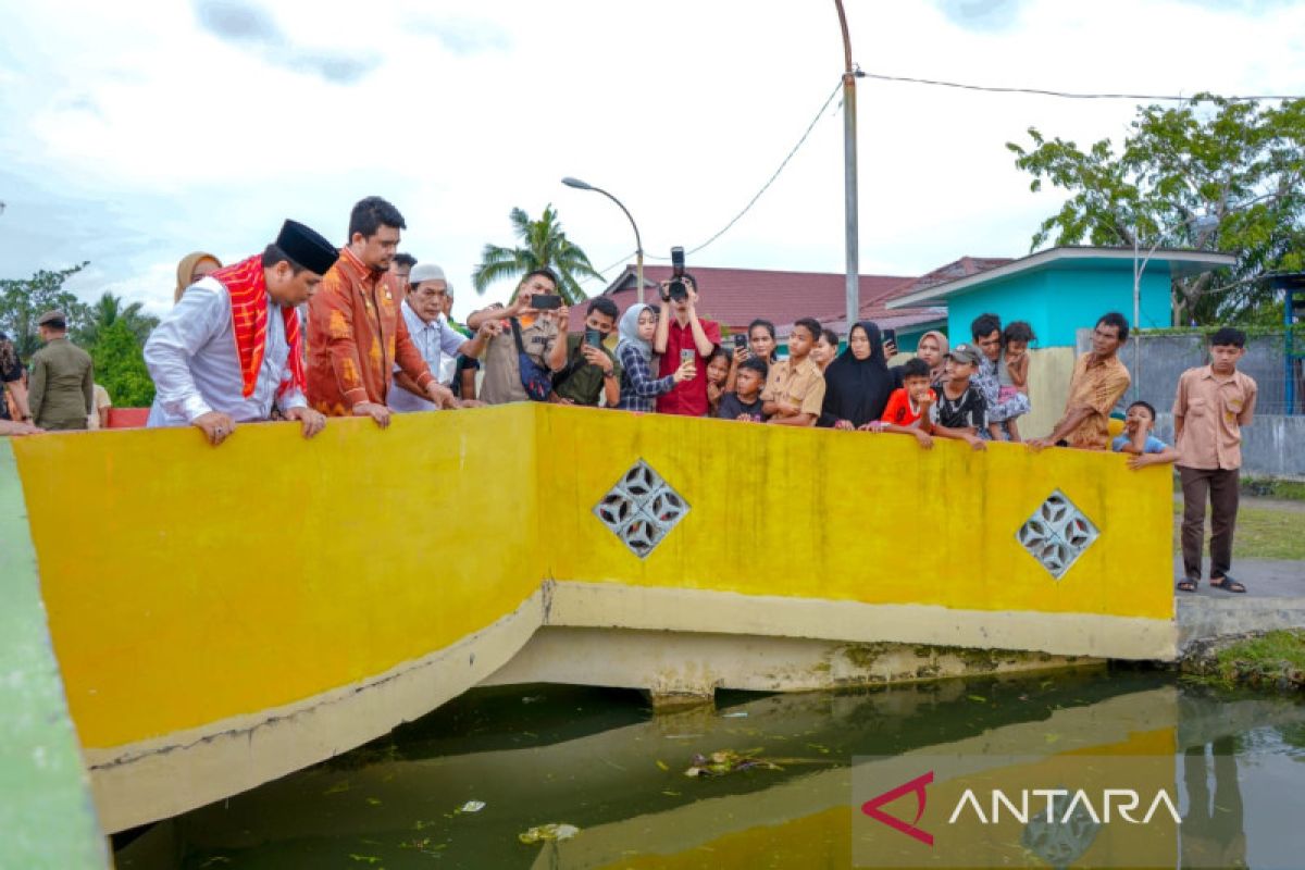 Sikapi jembatan, Bobby Nasution minta perbaikan dilakukan maksimal