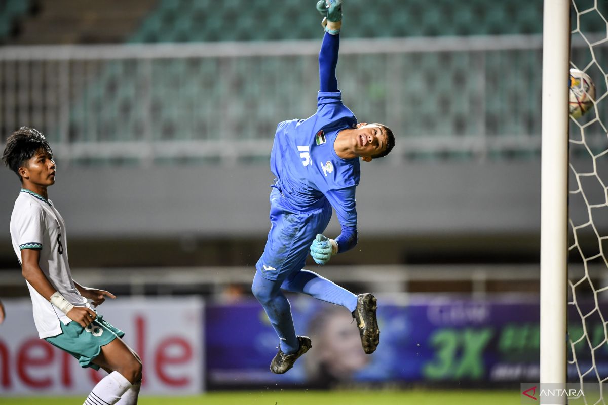 Bek andalan Timnas U-17 Indonesia tak bisa tampil di laga kontra Malaysia