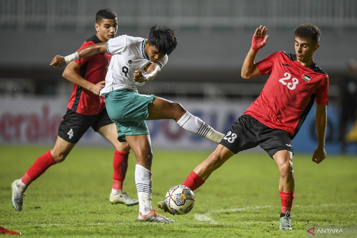 Kualifikasi Piala Asia U-17 2023 - Bima Sakti andalkan trio Riski-Arkhan-Nabil kontra Malaysia